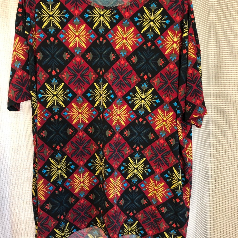 Lularoe - Picture 2 of 3